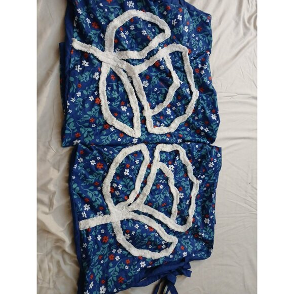 The Pioneer Woman  Pillow Shams Only Tufted Floral Blue Set Of 2 - Picture 6 of 7